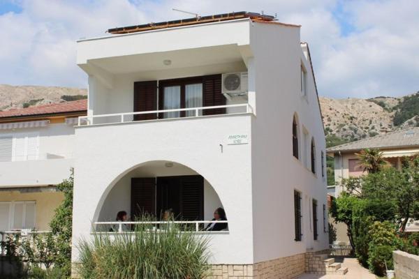 Ara-Ara Apartment Baska  Exterior photo