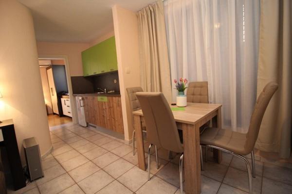 Ara-Ara Apartment Baska  Exterior photo